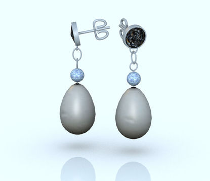 Picture of Vintage Pearl and Crystal Earring Props